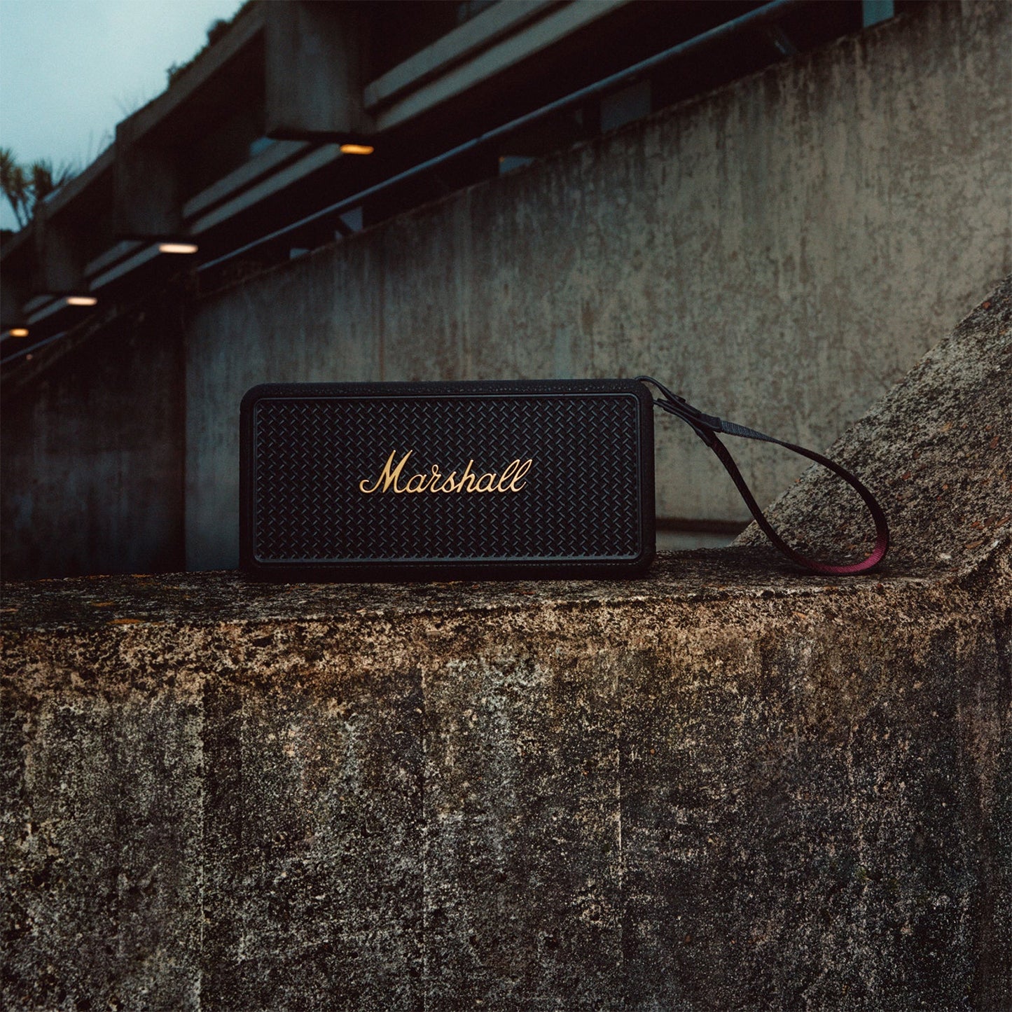 Marshall Middleton II BT - Black & Brass