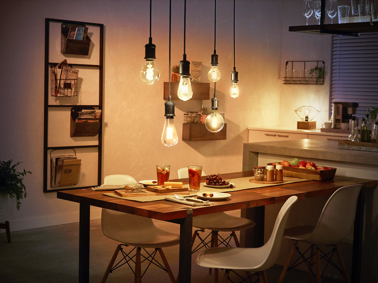 Philips Hue White Filament ST64 E27 (7W)
