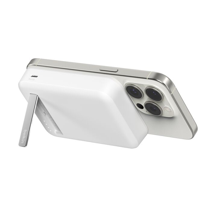 Belkin BoostCharge Pro Magnetic Power Bank with Qi2 15W 10K - White