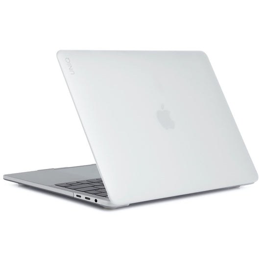 Uniq Husk Pro Claro for MacBook Pro 13-inch (2020-2022) - Matte Clear