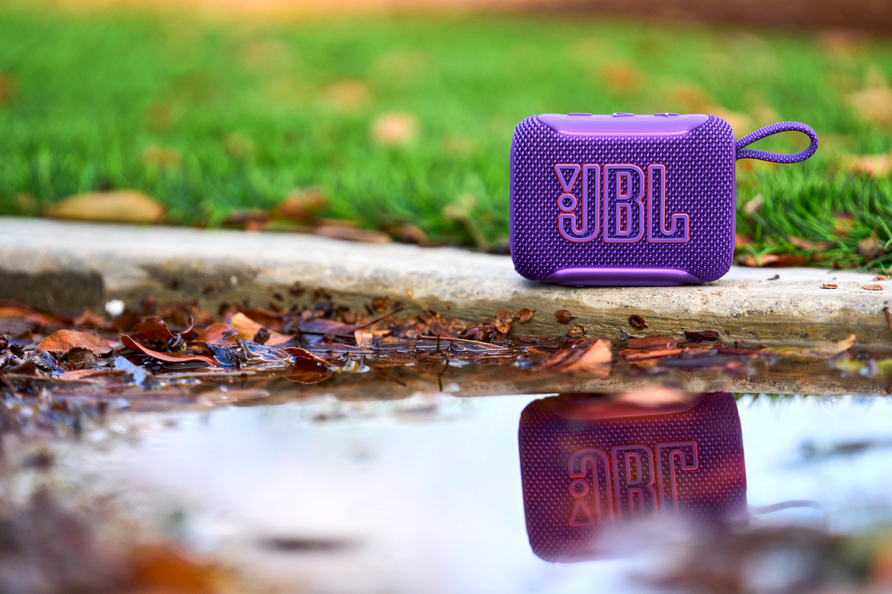 JBL GO 5 Portable Bluetooth Speaker – White