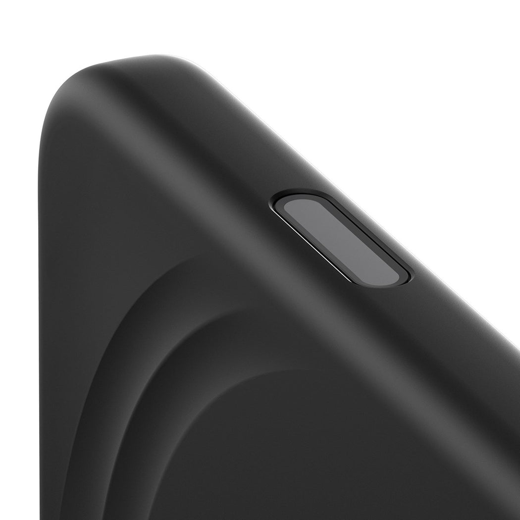 CARE by PanzerGlass Flow Case iPhone 17 Pro - Black